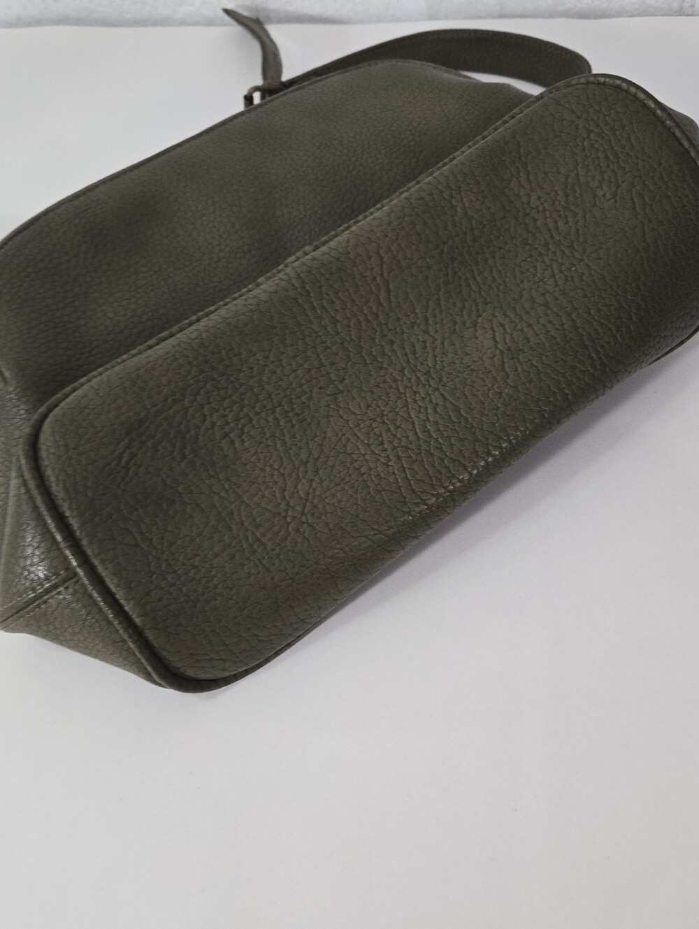 Cute vintage style cross body purse - Picture 8 of 12